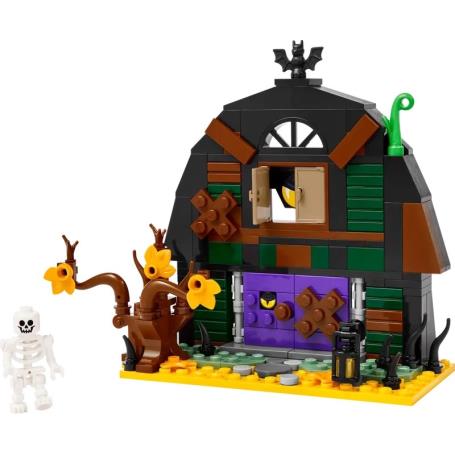 LEGO Celeiro do Dia das Bruxas 40721