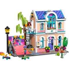 LEGO - Casa da Família da Liann 42687